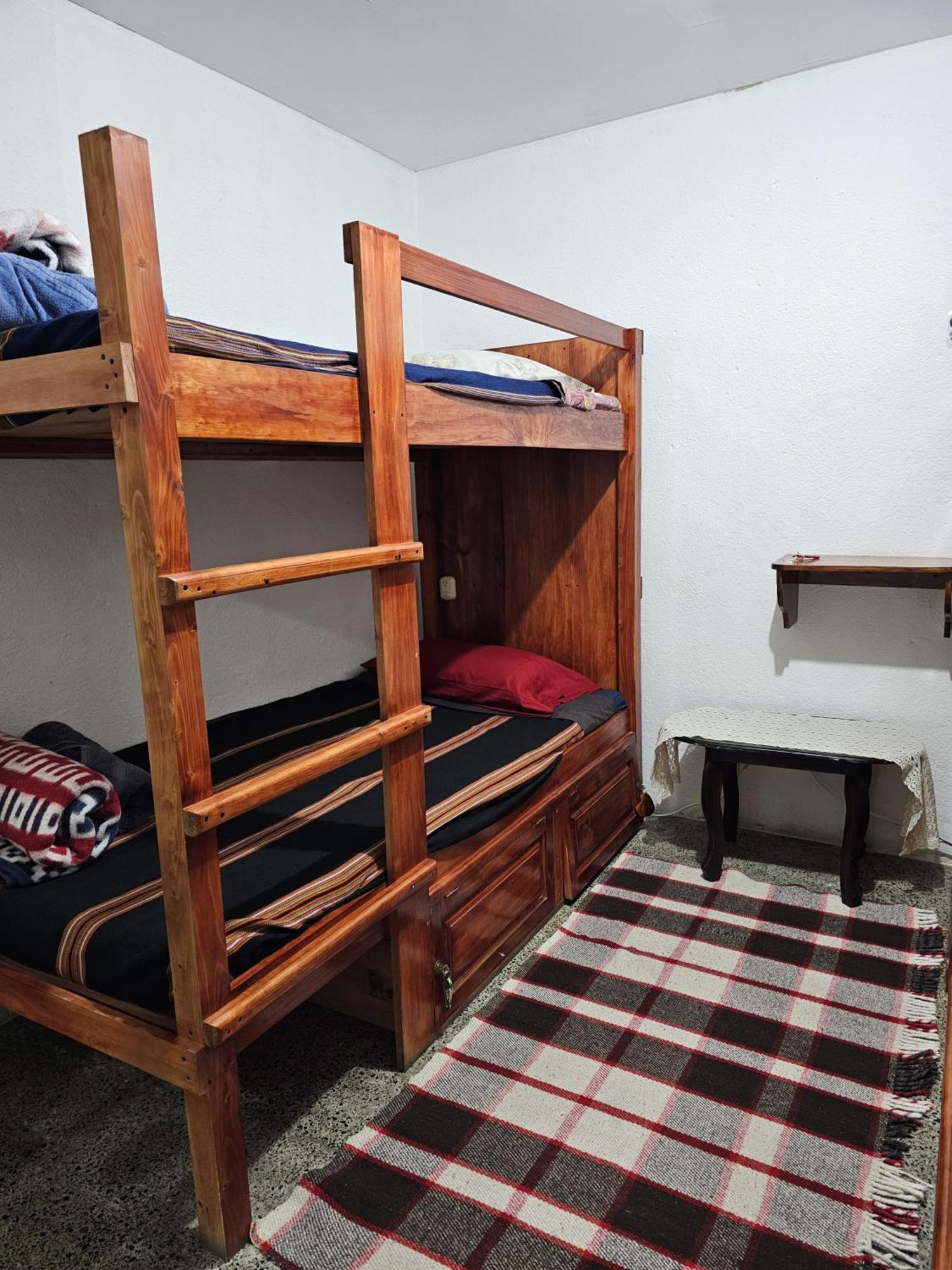 Hostal The Friends Панахачел Екстериор снимка