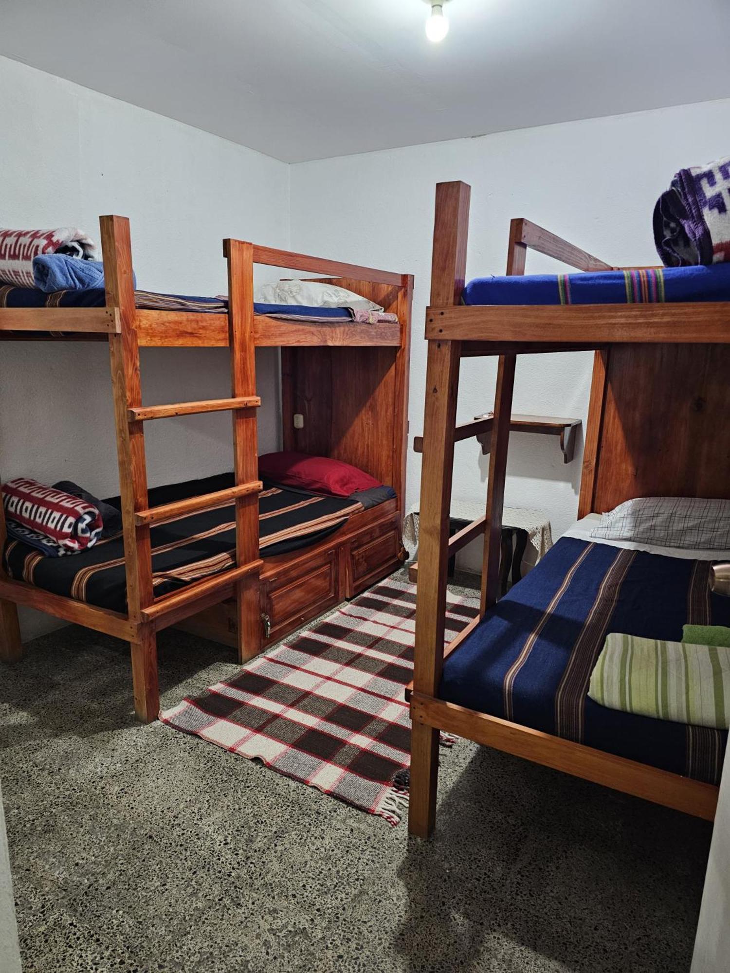 Hostal The Friends Панахачел Екстериор снимка